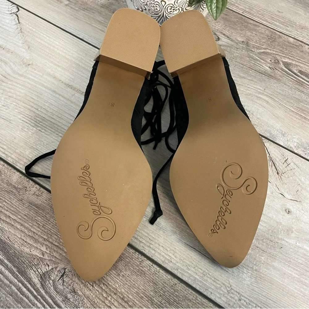 Seychelles x Anthropologie NWOB Suede Heels‎ Black Women’s 8.5 Leather Lace Up